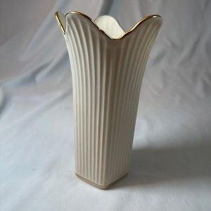 Vtg Lenox Meridian Collection Ceramic Flower Shaped Top Vase W/ Gold Trim 17316